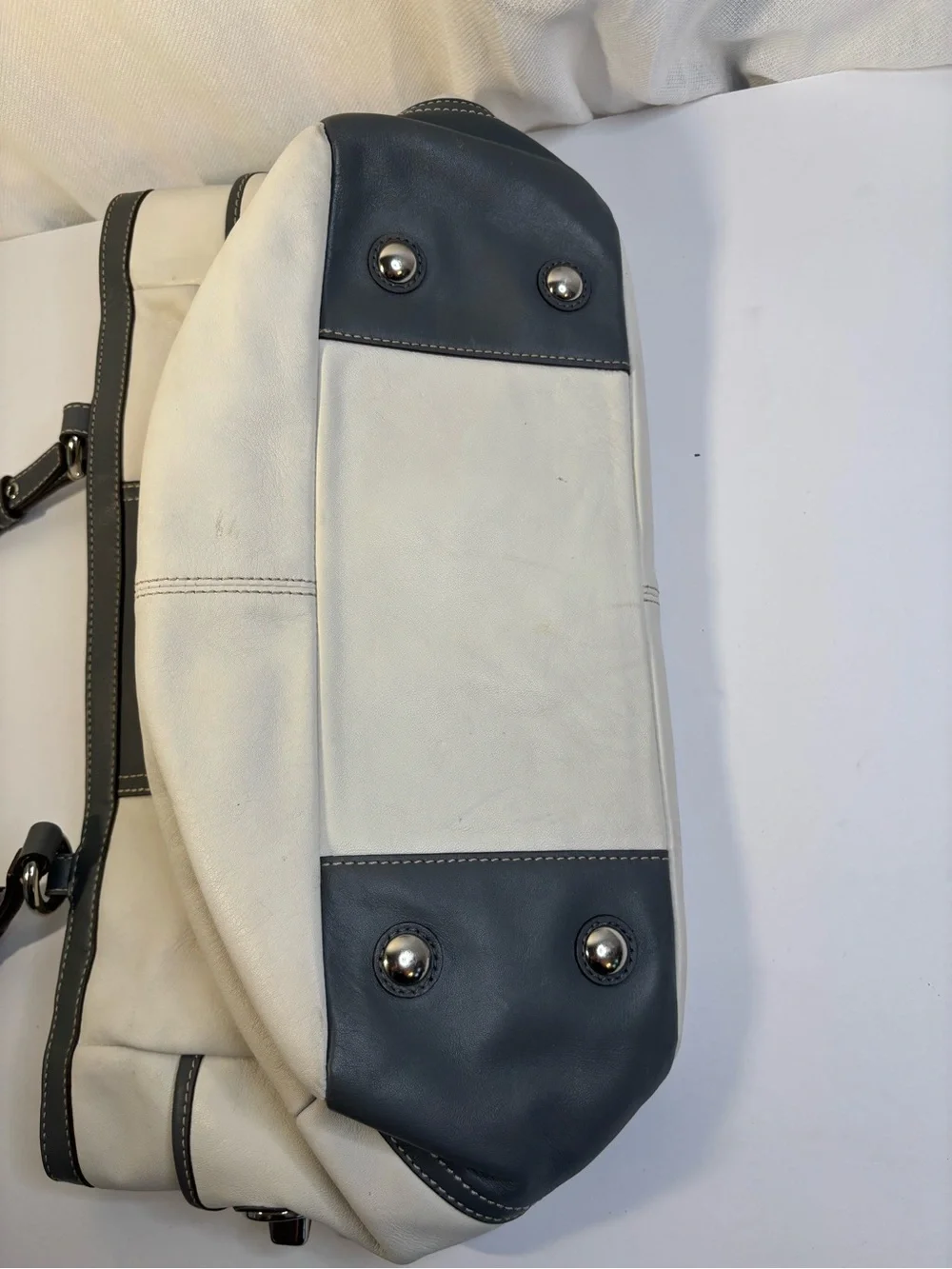 Coach spacious tote